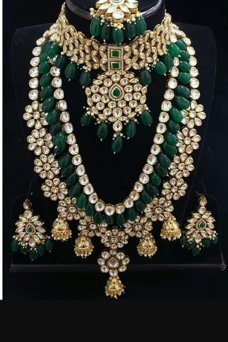 Bridal jewellery 15