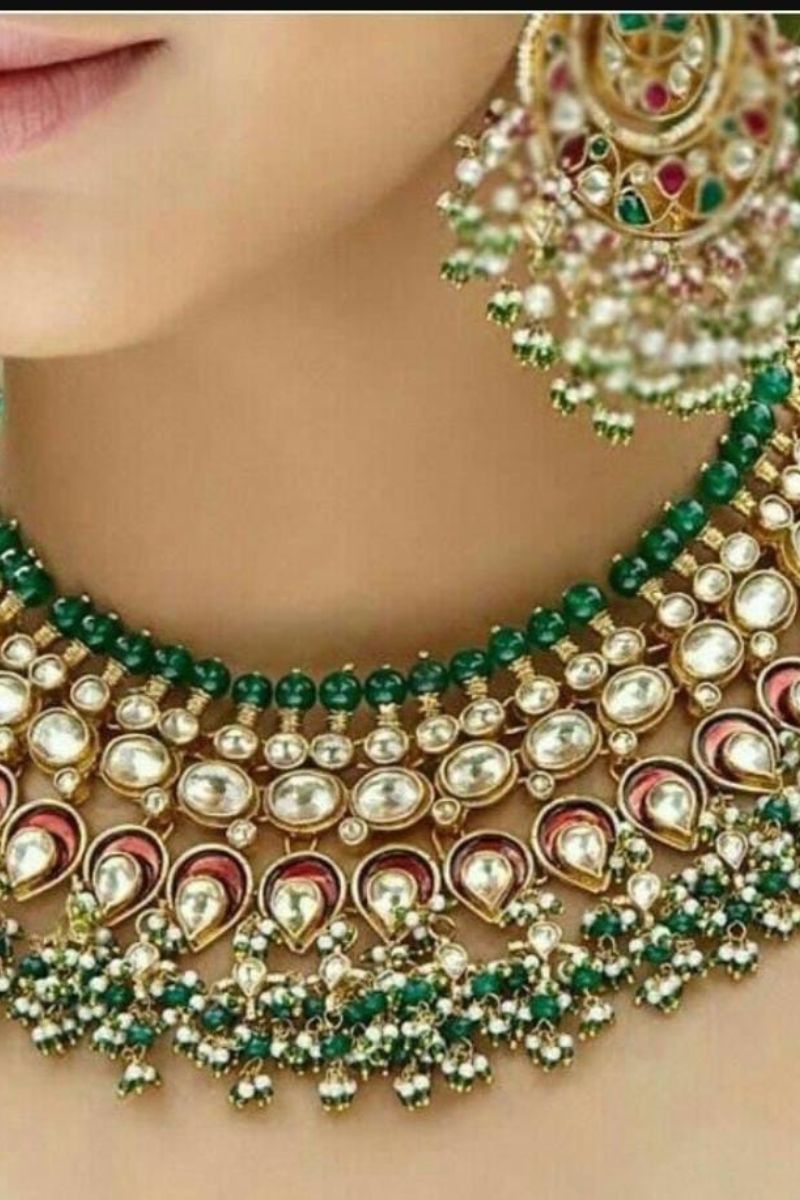 Bridal jewellery 18