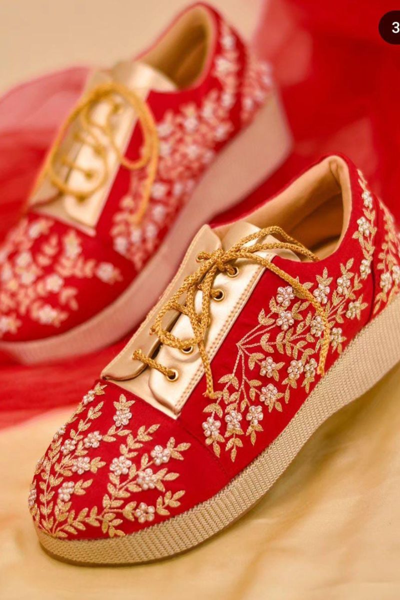 Bridal shoes 28