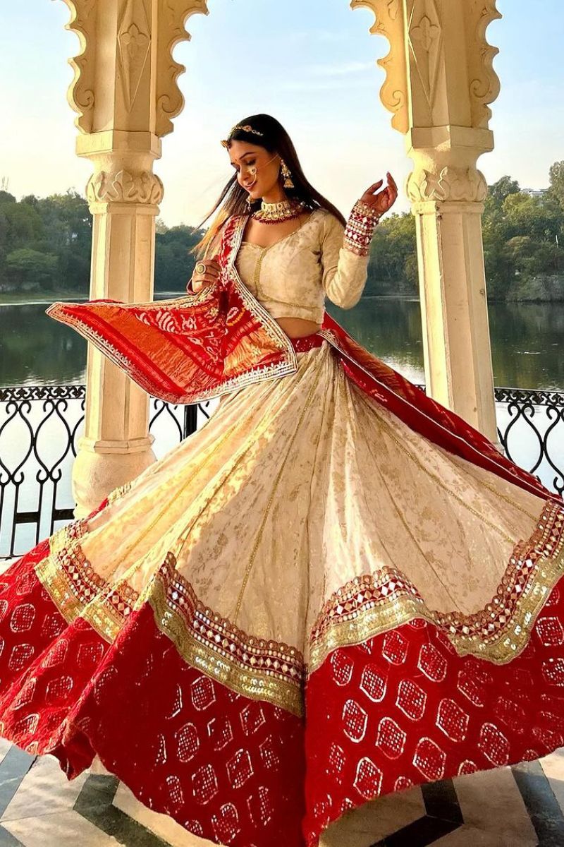 Rajasthani poshak 10