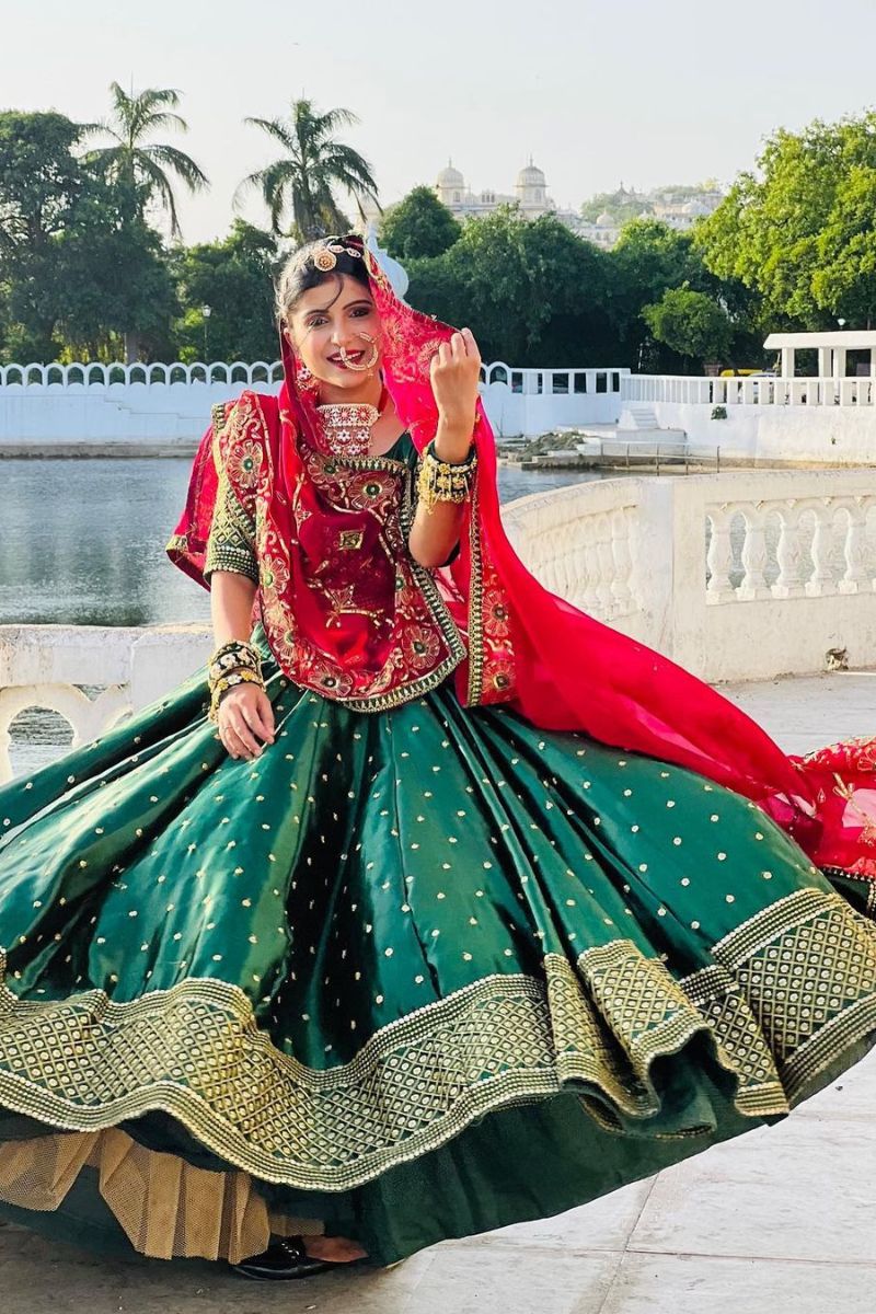 Rajasthani poshak 3